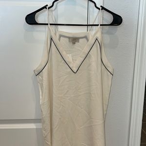 NWT Loft Tank top. Size Medium. Wrinkled from moving. Smoke free home